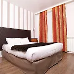 De Venise Hotel 2*