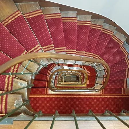 Hotel De Venise 2*